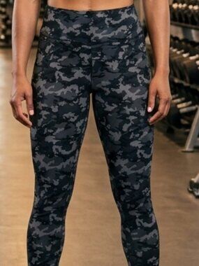 Crz Yoga Camo Leggings XL